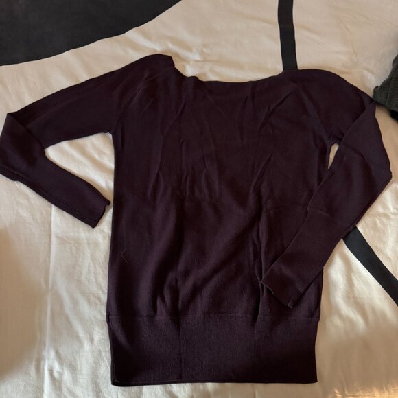 EUC Gap Deep Plum Long Sleeve Lightweight Sweater | Sz M - Picture 6 of 6